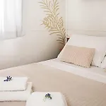 2 Bedroom Lovely Stacaravan In Drnis Camping 3*