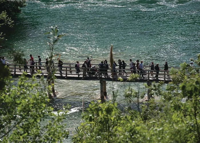 אתר קמפינג Stunning Stacaravan In